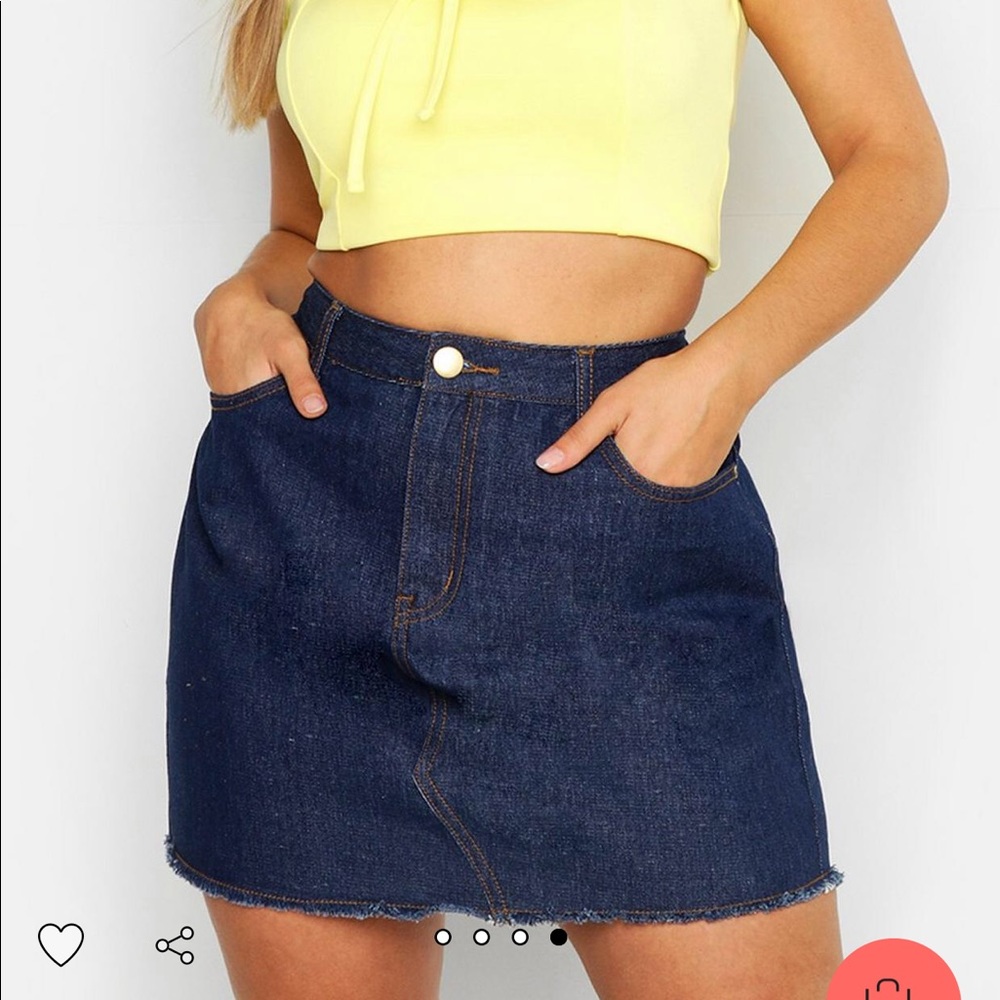 Hem Fray Denim Skirt